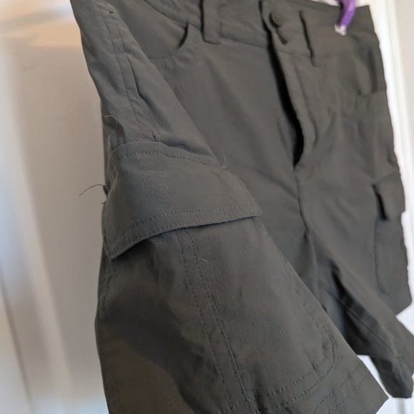 Eddie Bauer Cargo Travel / Golf / Hiking Shorts | 8 | OLIVE | EUC | 5.5" Inseam - Picture 3 of 7